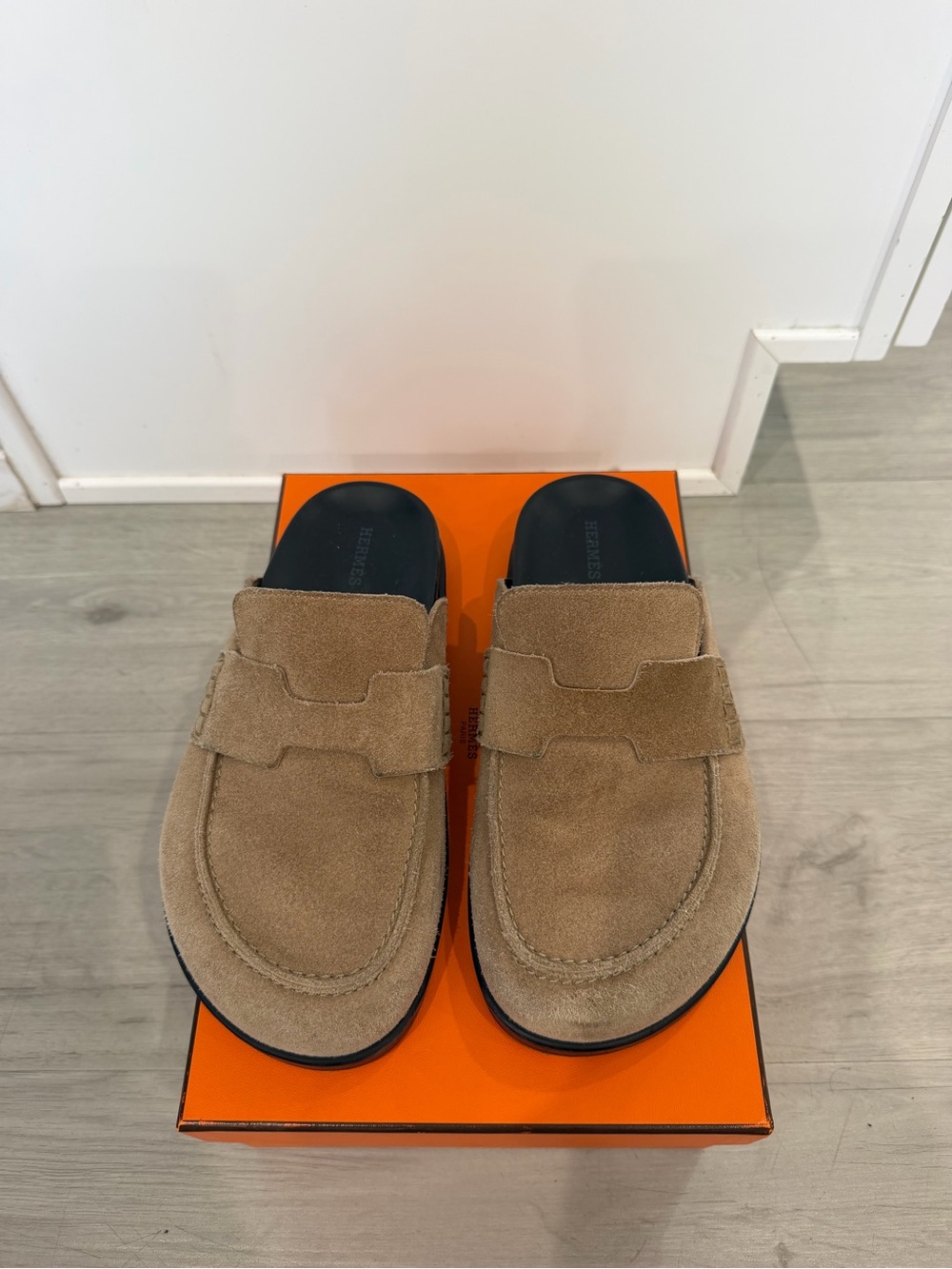 Hermes Beige Suede Go Mules Clogs - Picture 4 of 10